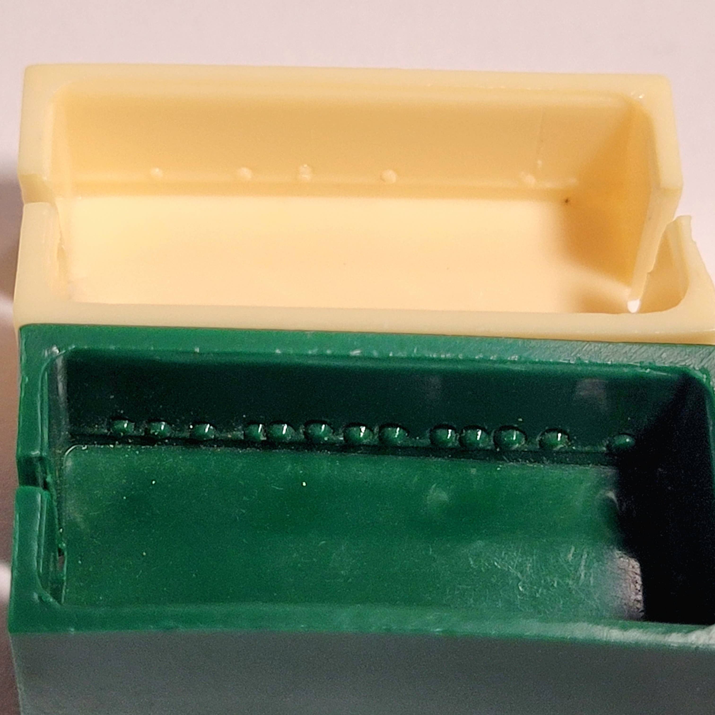 Icelandic ABB bricks inside