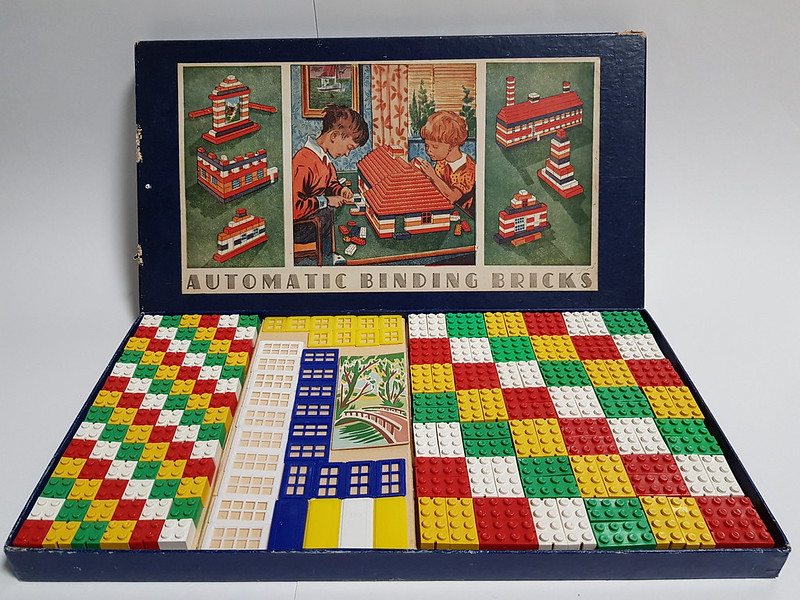 LEGO Automatic Binding Bricks set
