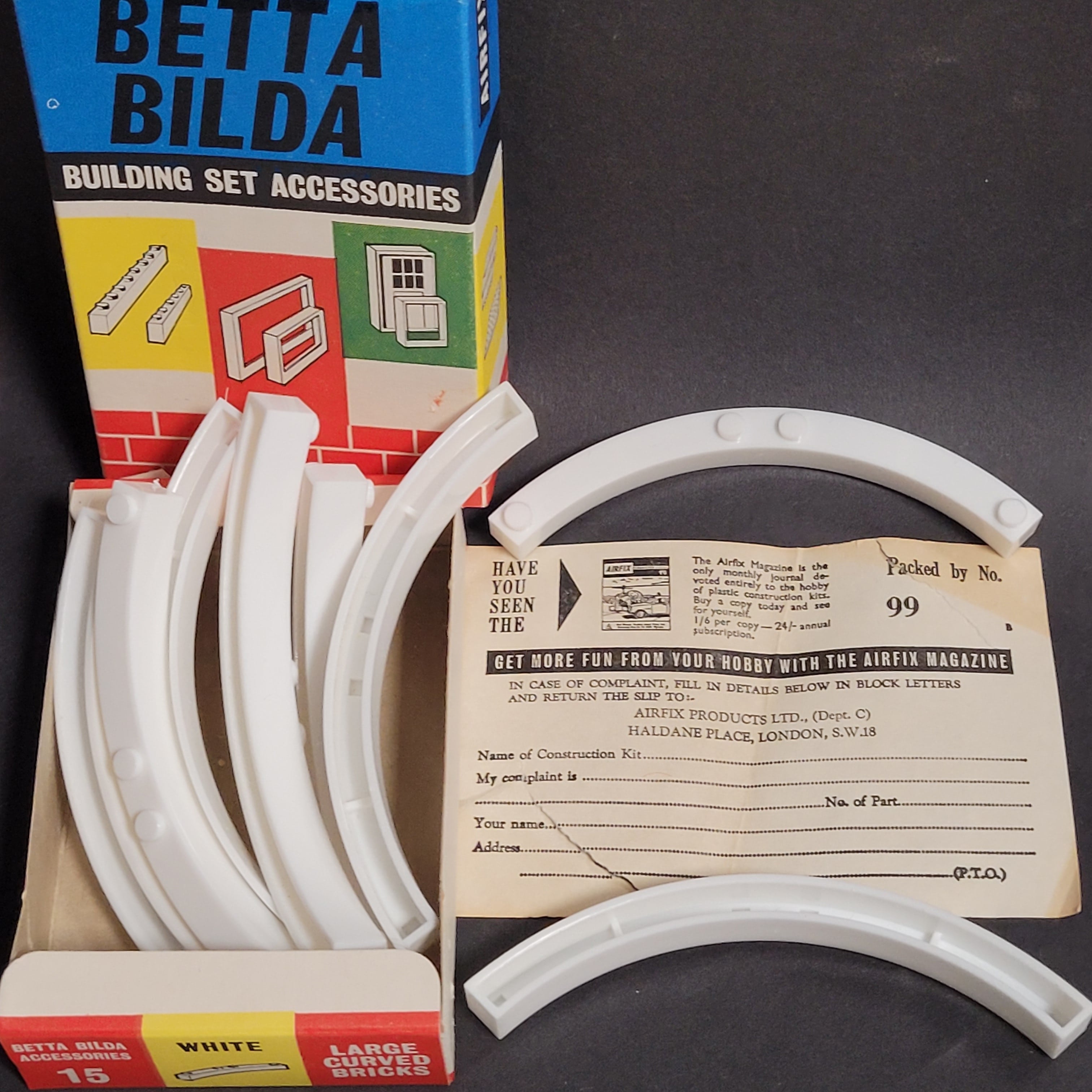 Curved Betta Bilda bricks