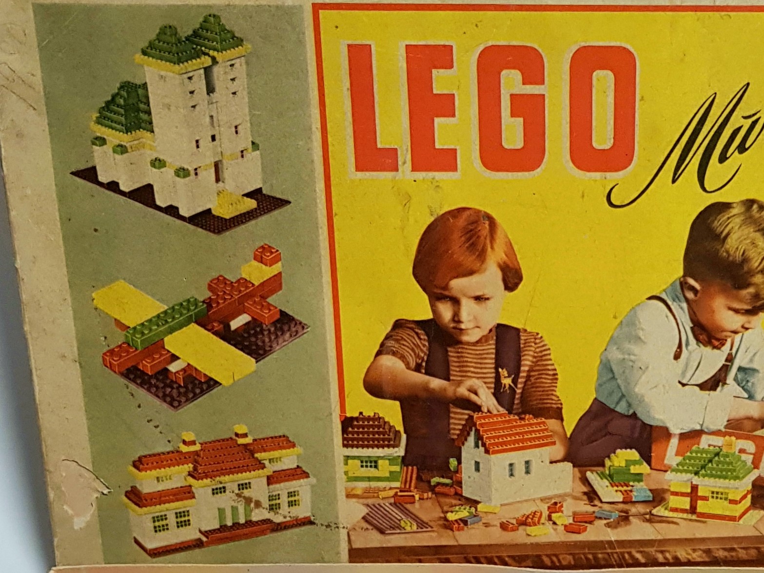 LEGO models on old box