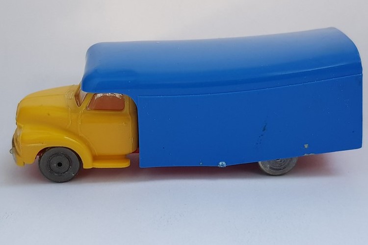 LEGO 1:87 1257 transport van